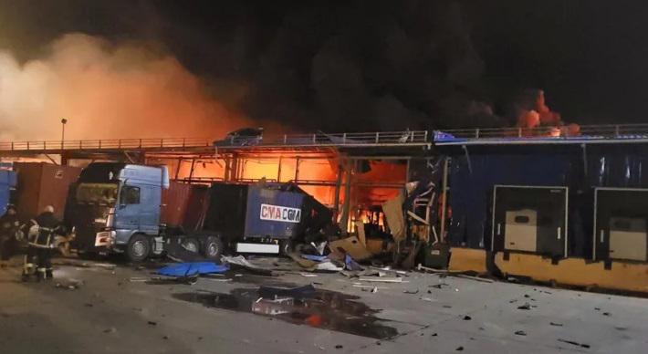 ოდესაში ოკუპანტებმა სავაჭრო ცენტრი და ორი სასტუმრო დაბომბეს - არის მსხვერპლი და დაშავებულები