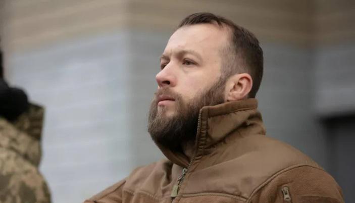 "მარიუპოლზე ბლოკადის მოხსნის დიპლომატიური გზის პარალელურად, უკრაინელი დამცველები სამხედრო გეგმის მომზადებაზე მუშაობენ" -  "აზოვის“ ყოფილი მეთაური