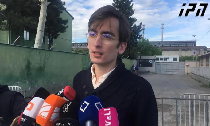 "მამაჩემის ყოველი ნახვისას მდგომარეობა უარესდება... ამ ეტაპზე პოზიტიური სიგნალია, ვნახოთ" - რას ამბობს ედუარდ სააკაშვილი მამის მონახულების შემდეგ?