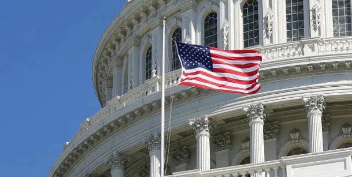 აშშ-ის წარმომადგენელთა პალატამ უკრაინისთვის 40 მილიარდზე მეტი ღირებულების დახმარების გამოყოფას მხარი დაუჭირა