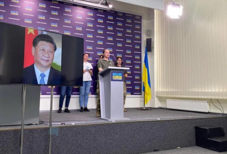 "არის კიდევ ერთი ადამიანი, რომლისთვისაც უარის თქმა პუტინს ძალიან გაუჭირდება" - რა მიმართვას უგზავნიან "აზოველების" ოჯახის წევრებმა ჩინეთის  პრეზიდენტს?