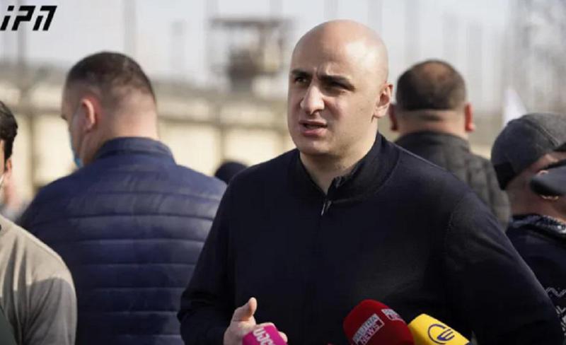 "ნიკა გვარამიას დაკავება არ გვაძლევს ჩვენ უფლებას, გავხდეთ ჭირისუფლები" - ნიკა მელია