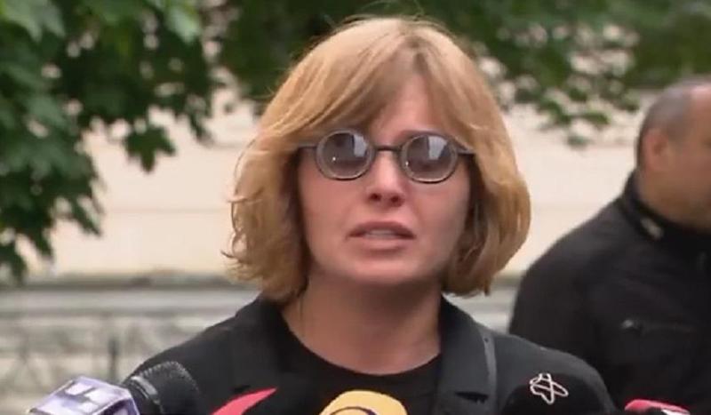 "მხოლოდ იმის თქმა შემიძლია ახლა, რასაც ჩემს შვილებს ვეტყვი, სკოლიდან რომ გამოვლენ, გამაგრდნენ..ყველამ ერთად მოვიპოვოთ თავისუფლება" - ნიკა გვარამიას მეუღლე