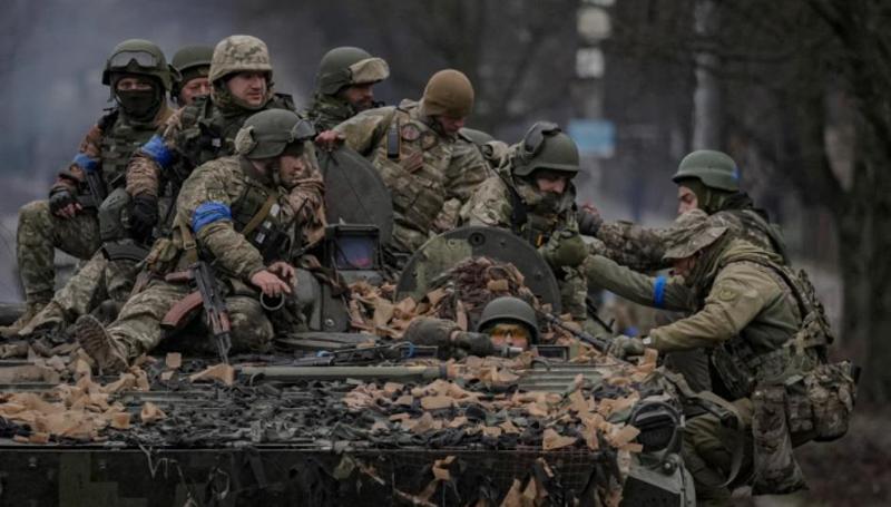 "მივედით, ბატონო პრეზიდენტო, აქ ვართ! საზღვარზე ვართ!" - რა ხდება ხარკოვის ოლქში რუსეთის საზღვართან, იზუმთან, მარიუპლში?