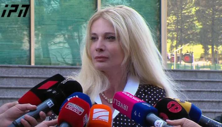 "პოლონელმა ექიმებმა წინდებით და ფეხსაცმელებით გამოტანილი მასალა აიღეს მოწმეების გარეშე. რად უნდოდათ, სამეცნიერო თუ ოკულტური მიზნებისთვის, ვერ გეტყვით" - ნინო ნადირაძე