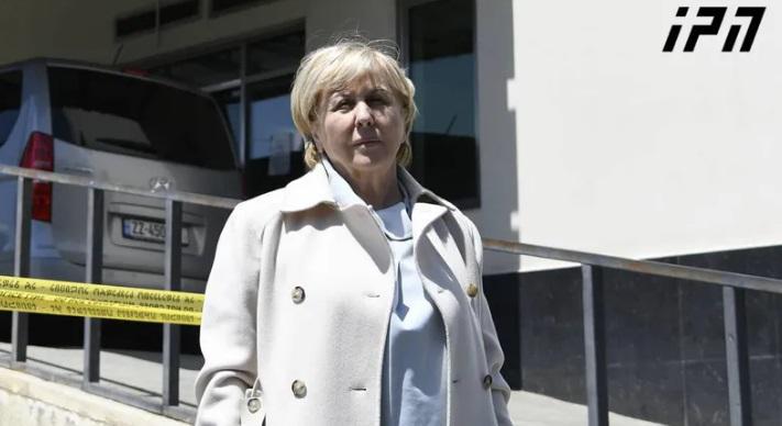 "მგონია, რომ გარემოს შეცვლა და გაყვანა დადებითად იმოქმედებს - კმაყოფილი ვარ ექიმებით" - გიული ალასანია მიხეილ სააკაშვილზე