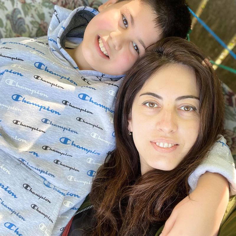 "გუშინ მთელი დღე ითხოვდა ფეხი გამისწორეო... არ ვიცი, როგორ ავუხსნა, რომ მეორე ფეხი აღარ აქვს" - შარტავას ქუჩაზე ავარიისას დაშავებული 8 წლის დათის დედის ემოციური პოსტი