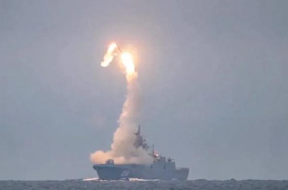 რუსეთმა ზებგერითი ფრთოსანი რაკეტა გამოსცადა