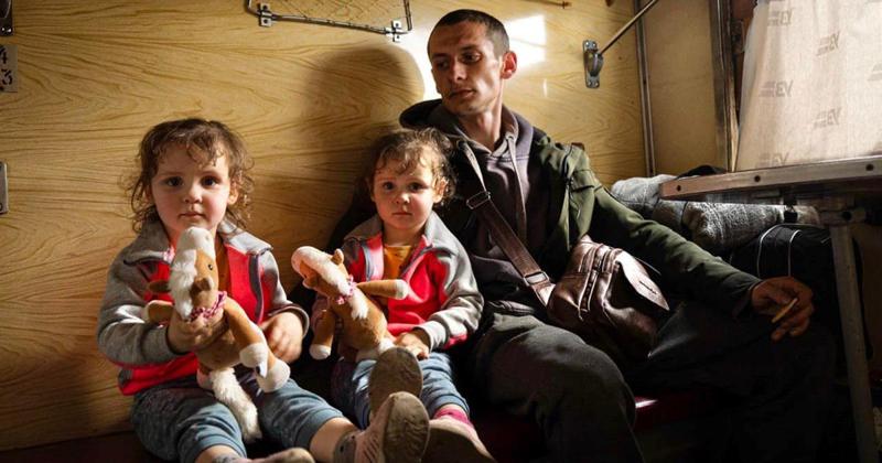 "ამ ცოტა ხნის წინ შვილებმა მკითხეს, - სად არის დედა?.." -  რუსულ ჭურვს შეწირული 27 წლის ლენას და მისი ტყუპი გოგონების ისტორია