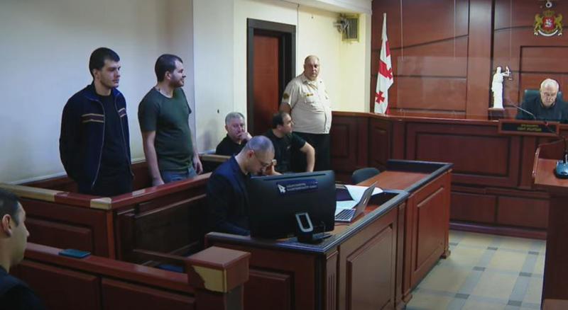 დაკავებულ ძმებს, გუგა და დავით კაკულიებს პატიმრობა შეეფარდათ