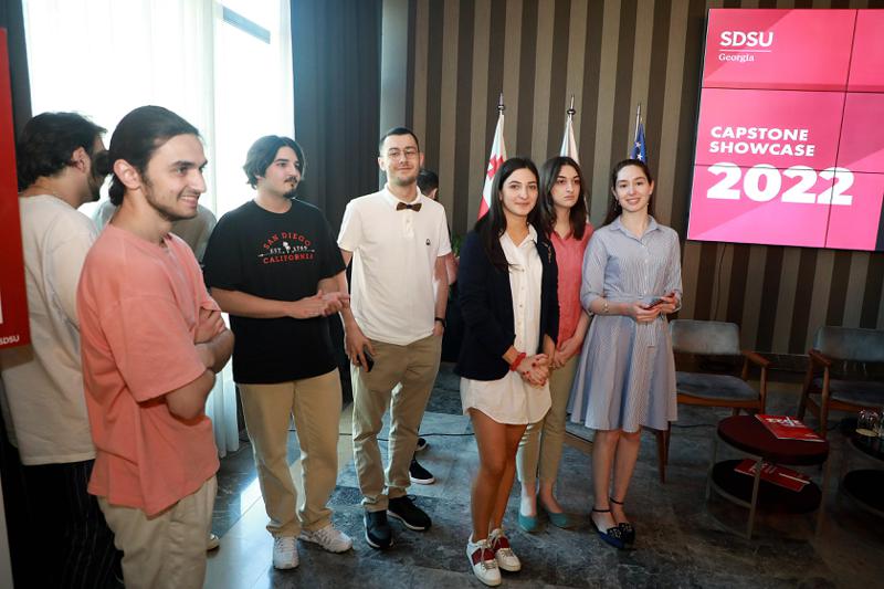 ქაფსთოუნი -SDSU-ს სტუდენტური პროექტების გამოფენა
