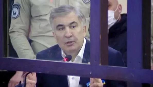 "ძალიან მტკივნეულია, როცა გესმის, რომ საქართველო, რომელიც იყო რეგიონის ლიდერი, ახლა "მაჩანჩალადაა" ქცეული" - სააკაშვილი რეზოლუციას ეხმაურება