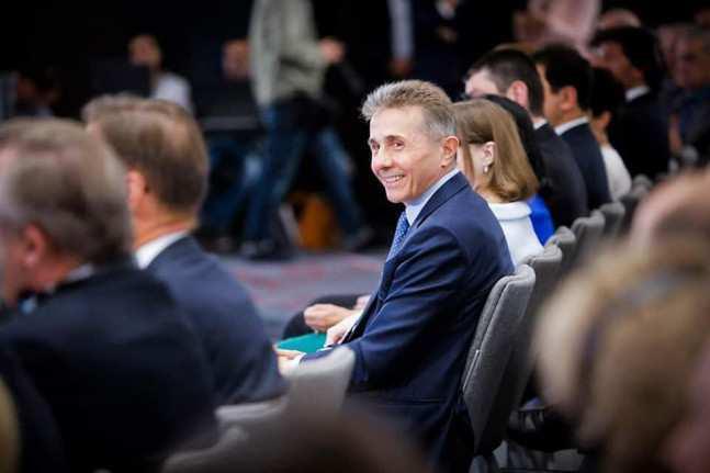 "ბიძინა ივანიშვილის მიდგომა სიმშვიდის შენარჩუნებაა - შეეგუა კიდეც ამ ზეწოლას" - რას ამბობს ივანიშვილის ადვოკატი რეზოლუციაზე?