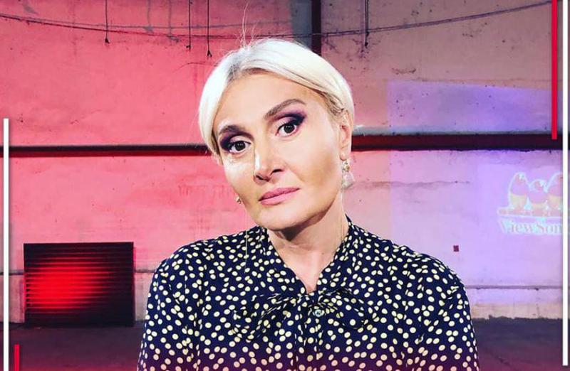 "დაიხურა "ვანოს შოუ", ჩემი გადაცემაც... ტყუილია, რომ ოქუაშვილმა შენობიდან გაგვიშვა" - რას წერს ნანუკა ჟორჟოლიანი  "მთავარ არხში" არსებულ მდგომარეობაზე