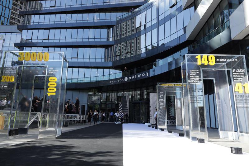 "ძალიან საინტერესო სივრცე, უამრავი შესაძლებლობით" - ცნობილი ადამიანების შთაბეჭდილებები "Axis Towers-ის" შესახებ