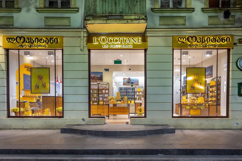 ფრანგული პარფიუმერიის კოსმეტიკური ბრენდი „ლოქსიტანის“ ბუტიკი მალე სითი მოლში გაიხსნება