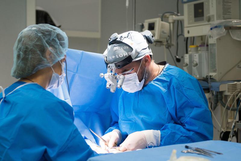 საქართველოში სხივის ნერვის რეკონსტრუქციის ურთულესი ოპერაცია ჩატარდა - 15 წლის მოზარდს ხელის მტევნის ფუნქცია სრულად დაუბრუნდა