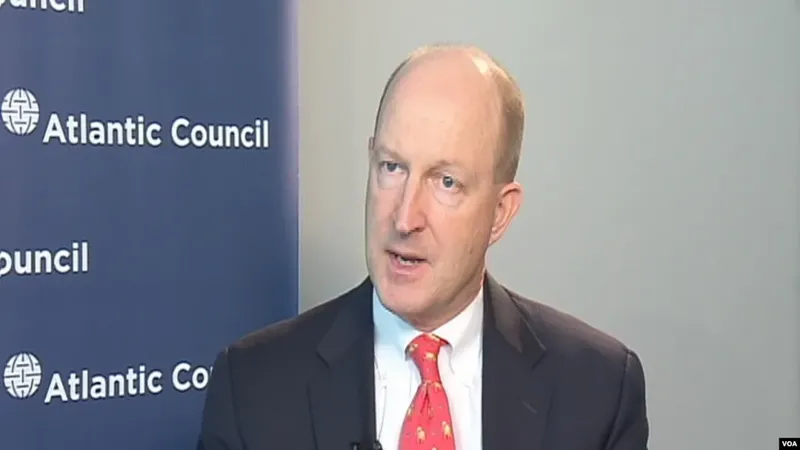 "როცა საქართველოსა და უკრაინას ტრანსატლანტიკურ სივრცეში ინტეგრაციაზე მკაფიო სიგნალს არ ვუგზავნით, რუხ ზონაში ვტოვებთ, ამან კი რუსეთის სამი თავდასხმა გამოიწვია" - იან ბჟეზინსკი