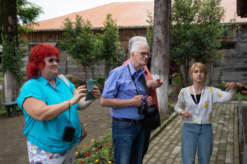 უნგრელი ჟურნალისტები აჭარის შესახებ სტატიებს ამზადებენ