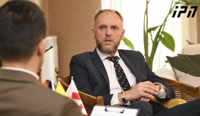 "დრო სწრაფად გადის, საქართველო "რბოლაში" უკრაინასა და მოლდოვას უნდა დაეწიოს - ხანდახან საჭიროა გაბედული და პოლიტიკურად მტკივნეული სვლები" - ლიეტუვის ელჩი