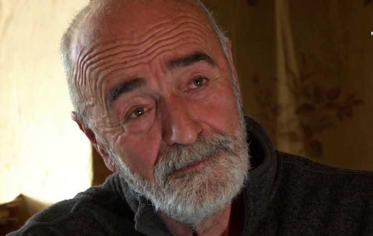 "ჩემო ბექა! ჩემი ფიქრი შენს გარშემო ბრუნავს, შენთან ათენ-აღამებს, შენს სუნთქვას აყურადებს..." - ტარიელ ხარხელაური სოციალურ ქსელში გარდაცვლილი შვილის ფოტოს აქვეყნებს