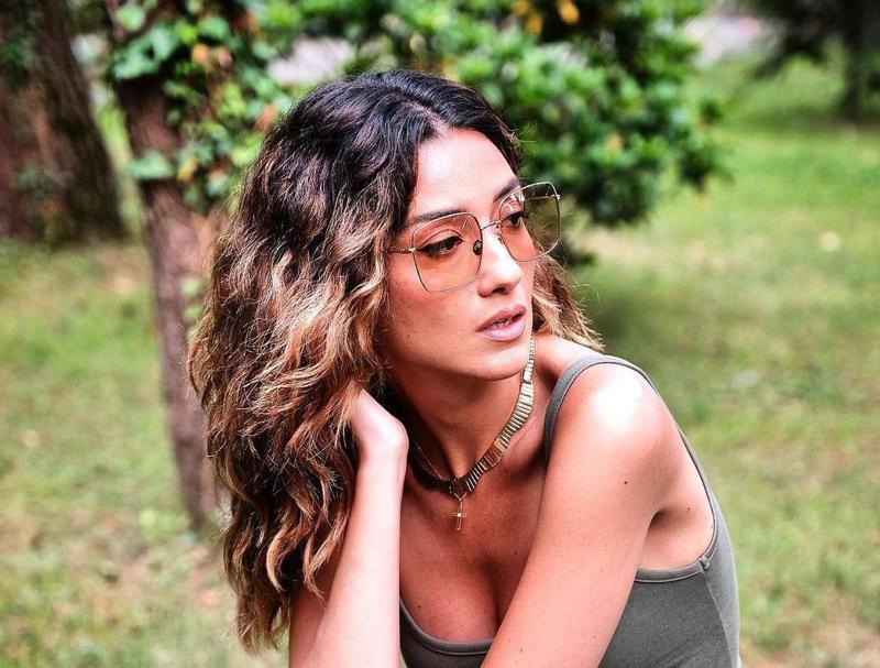 "მოკლე დროში დავქორწინდით. არც ის მიცნობდა კარგად, არც მე ვიცნობდი... ეს ქორწინება გარიგებით არ შემდგარა" - ნინი ბადურაშვილი ყოფილ ქმარზე, ბებიასა და მამაზე