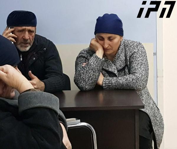 პროკურატურამ ოჯახს თემირლან მაჩალიკაშვილის პირადი ნივთები დაუბრუნა, მათ შორის ტელეფონიც, რომელშიც, ოჯახის თქმით,  "Facebook და WhatsApp აპლიკაციაზე წვდომა ვერ ხერხდება"