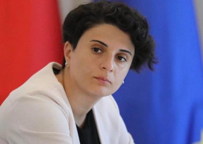 "რედისონში" მთავრობამ საპირფარეშო გადაკეტა... სხვა ღონისძიებების სტუმრებს არ უშვებენ" - რას წერს ნათია მეზვრიშვილი?