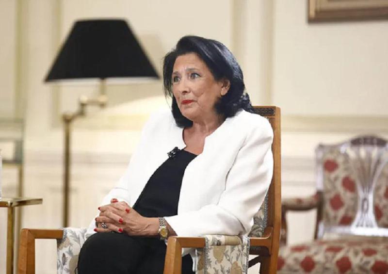 "ზელენსკის გულშემატკივარი ვარ... დასავლეთი არ იყო დარწმუნებული, რომ ეს ახალგაზრდა პრეზიდენტი სასცენო სფეროდან, წინააღმდეგობას გაწევდა და ის არაჩვეულებრივი აღმოჩნდა" - ზურაბიშვილი