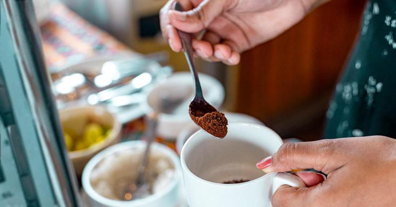 რა გავლენას ახდენს ხსნადი ყავა ჯანმრთელობაზე - მისი მინარევები, რომელთა შესახებაც აუცილებლად უნდა იცოდეთ