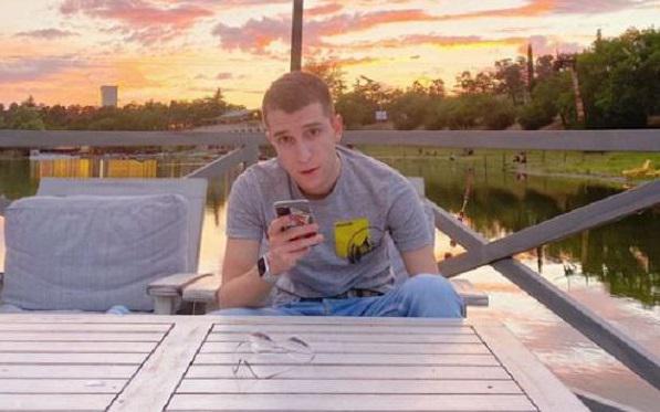 "შენ სულ 22 წლის იქნები, დე...  იმათ, ბოროტება რომ ვერ დაამარცხეს, სამუდამოდ დაუბნელდათ მზეც და მარადისობაც" - რას წერს ვერაზე მოკლული ნიკა კვარაცხელიას დედა