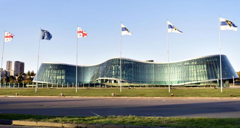 "გავრცელებული ინფორმაციის საფუძველზე, რომ ქვეშეთი-კობის გვირაბში გარდაიცვალა და დაშავდა რამდენიმე მუშა, უწყება რეაგირებას მოახდენს" - შსს