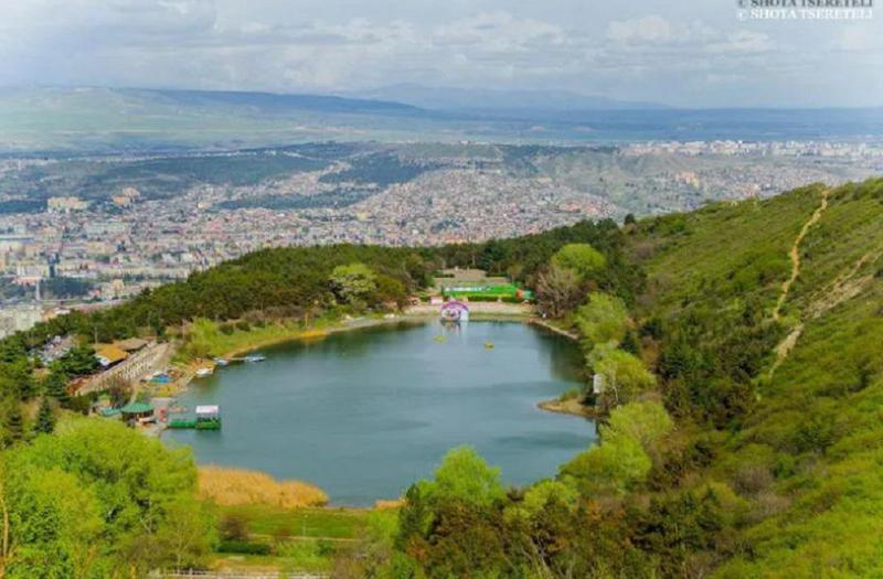 კუს ტბის საბაგირო გზა მგზავრებს დროებით ვერ მოემსახურება