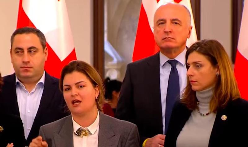 რა გადაადგილებებია მოსალოდნელი ოპოზიციაში? - "ლელო" და "სტრატეგია აღმაშენებელი" ერთ კოალიციაში გაერთიანების შესაძლებლობას ჯერჯერობით უარყოფენ