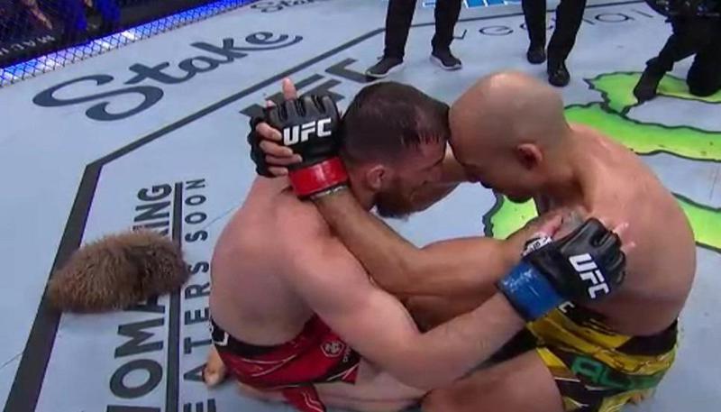 მერაბ დვალიშვილის მოქმედება გამარჯვების შემდეგ, რომლის გამოც, მას "ნამდვილი რაინდი" უწოდეს - როგორ მოექცა ის დამარცხებულ ჟოზე ალდოს (ფოტოები, ვიდეო)