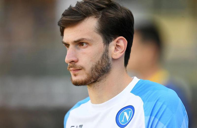 რა უპასუხა ხვიჩა კვარაცხელიამ მეგობარ გოგონაზე დასმულ შეკითხვას -  იტალიური გამოცემა "ნაპოლის"  ახალ "ჯოკერზე" წერს