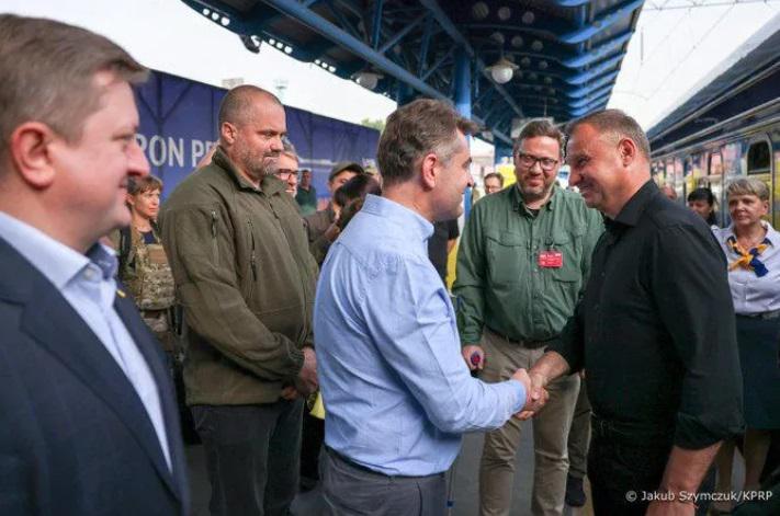 ანდჟეი დუდა კიევში ჩავიდა