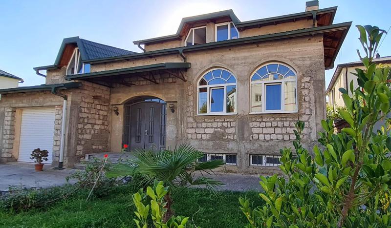 სახლი გორში, რომელსაც პატრონი ლოტოტრონის პრინციპით ათამაშებს - "იმ ამერიკელის იდეამ დამაინტერესა"