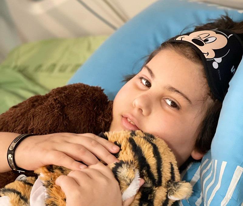 "ტყუილად მეგონა, რომ მედიცინა სასწაულებს ახდენს ამ ეპოქაში…" - რას წერს შარტავაზე ავარიისას დაშავებული დათი ქოქრაშვილის დედა?