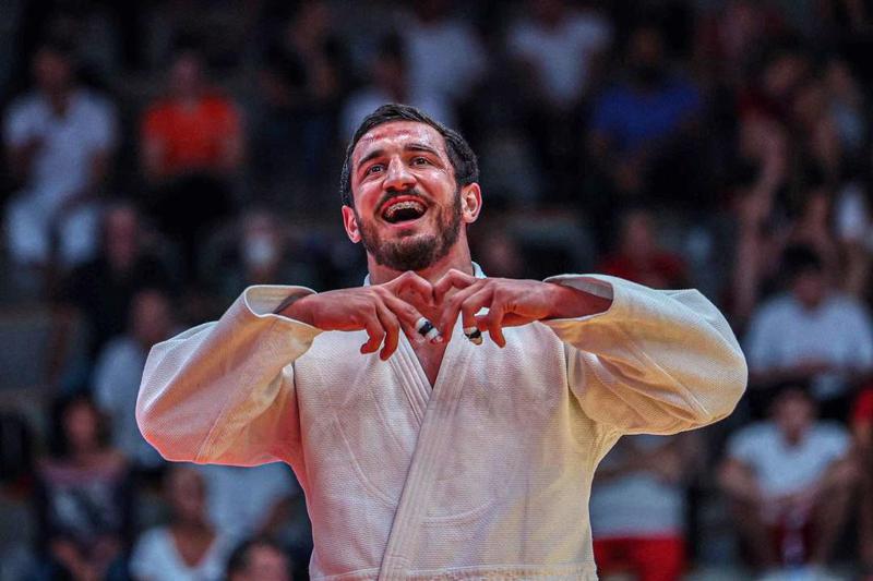 "...ერთ პატარა ქვეყანაში ყველაზე მაგარი ხალხი ცხოვრობს!" - რას წერს ლაშა ბექაური მორიგი გამარჯვების შემდეგ?