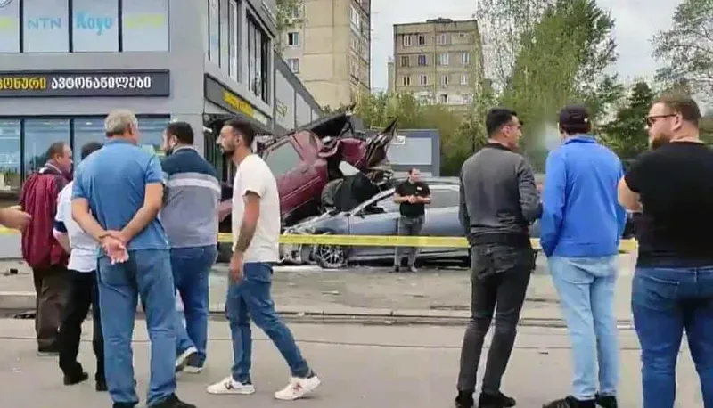 ქუთაისში ავტოსაგზაო შემთხვევის შედეგად სამი ადამიანი დაშავდა