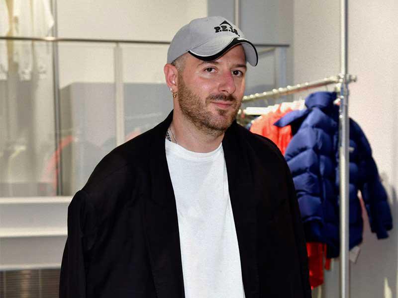 "აზრს ვეკითხები ჩემს სტაჟიორებს, ასისტენტებს... მზარეულსაც კი!" - რას ამბობს შიშსა და წარუმატებლობაზე დემნა გვასალია Vogue-სთან ინტერვიუში