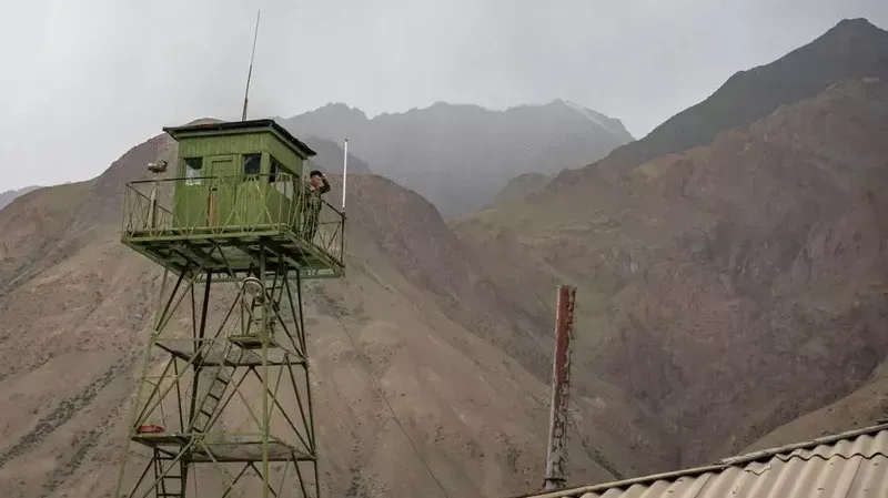 მედიის ინფორმაციით, ყირგიზეთი-ტაჯიკეთის საზღვარზე დაბომბვას მსხვერპლი მოჰყვა