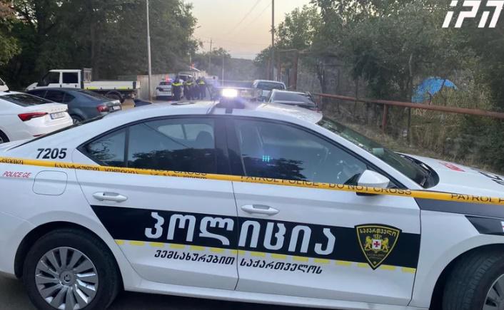 "ცეცხლი სახლში მყოფ ადამიანებს გაუხსნა... დაჭრილებს შორის სტუმრებიც არიან" - კიკეთში მომხდარი სროლის ახალი დეტალები: რას ჰყვებიან ადგილობრივები?