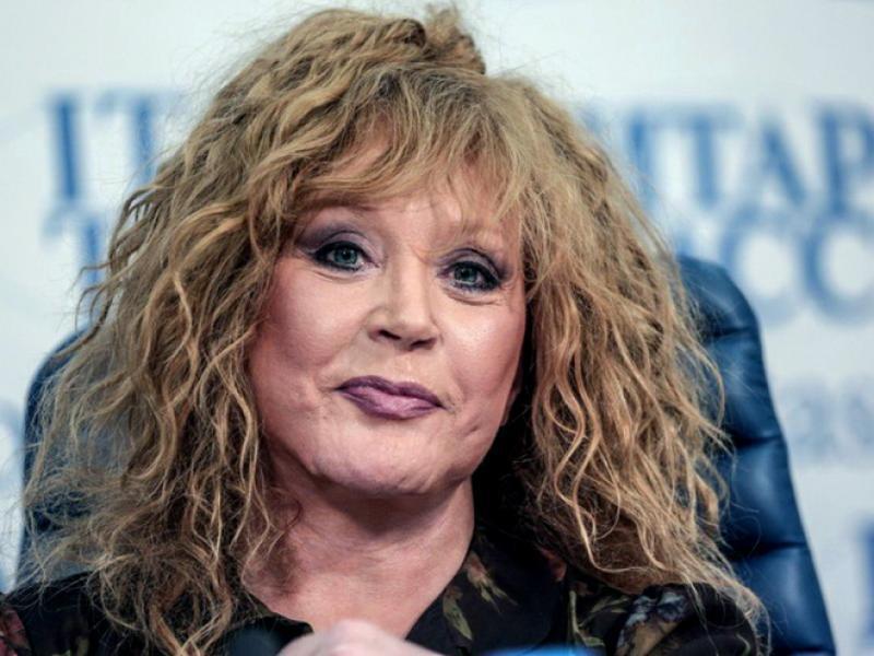 "გთხოვთ, ჩამრიცხოთ ჩემი საყვარელი ქვეყნის უცხოელ აგენტთა სიაში" - ალა პუგაჩოვა, მეუღლისადმი სოლიდარობის ნიშნად, რუსეთის საგარეო საქმეთა სამინისტროს მიმართავს