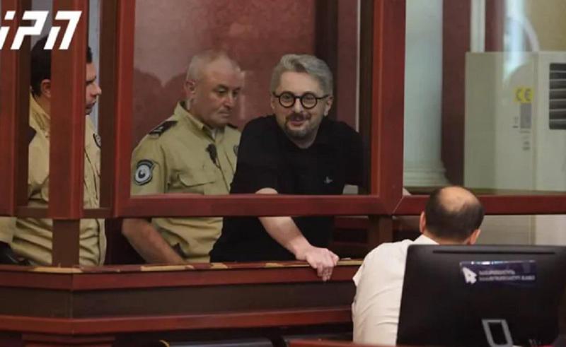 სააპელაციო სასამართლომ ნიკა გვარამია დამნაშავედ ცნო და 3 წლით და 6 თვით პატიმრობა მიუსაჯა