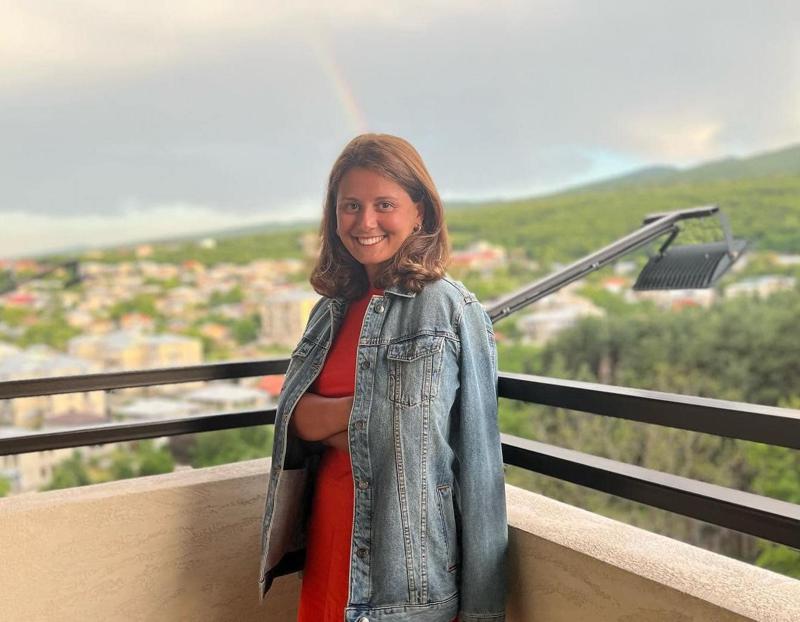 "სიცოცხლით სავსე ახალგაზრდა დავკარგეთ" - ბოლნისში "ოცნების" დეპუტატის ქალიშვილი გარდაიცვალა: რას ჰყვება ადგილობრივი?