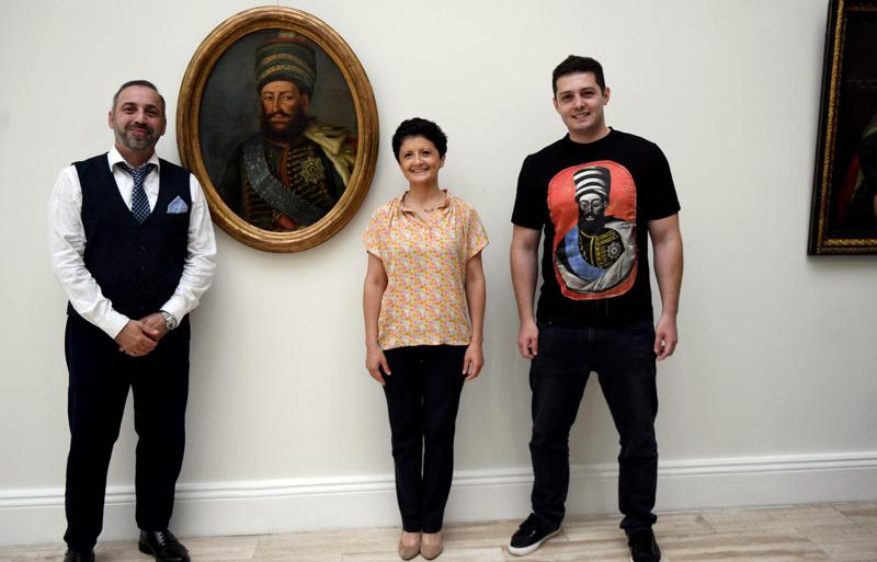 თეა წულუკიანი ერეკლე მეფის შესახებ გამოფენაზე - კულტურის სამინისტრო გამოფენის ამსახველ ფოტოებს აქვეყნებს