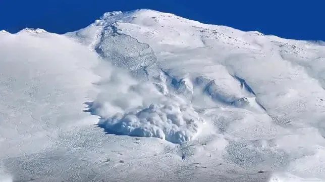 თეთნულდზე დაკარგული სამი ტურისტი გარდაცვლილი იპოვეს