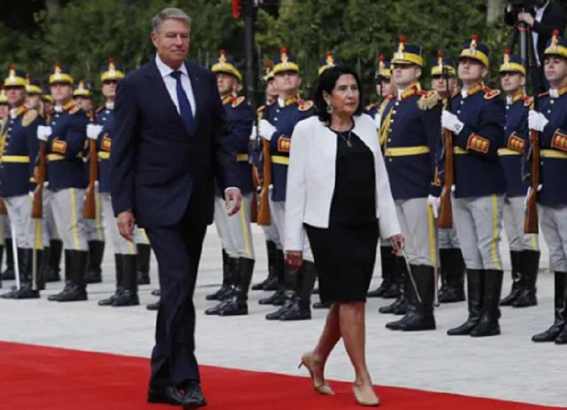 "უმნიშვნელოვანესია, რომ საქართველოში პოლიტიკურმა კლასმა რეკომენდაციები სერიოზულად მიიღოს" - რუმინეთის პრეზიდენტი